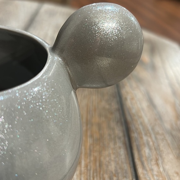 Disney Mickey Mouse Ear Ceramic Mug - Picture 8 of 13